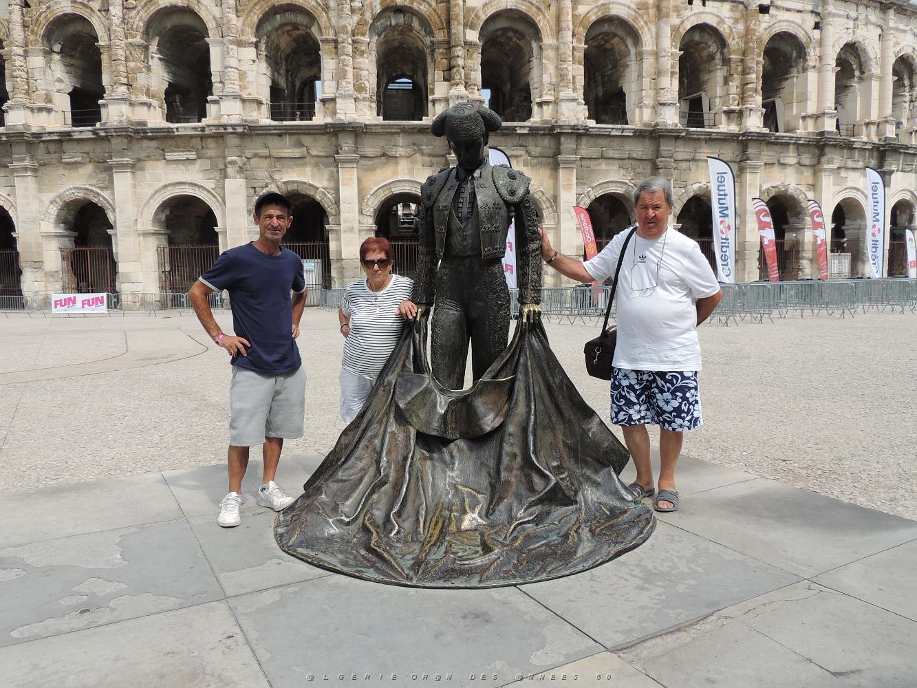 2022 07 UN AIR DE VACANCES LE 22 NIMES (13).JPG -           